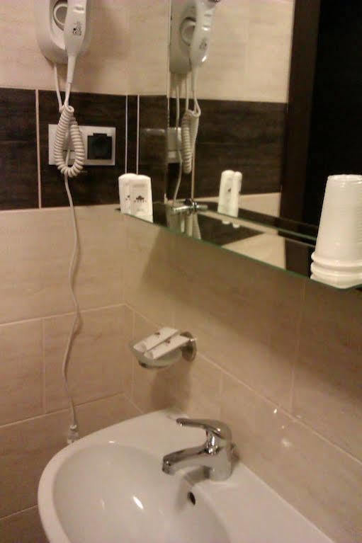 Hotel Platinum Hrubieszow Luaran gambar
