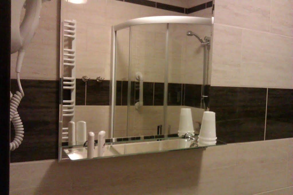 Hotel Platinum Hrubieszow Luaran gambar