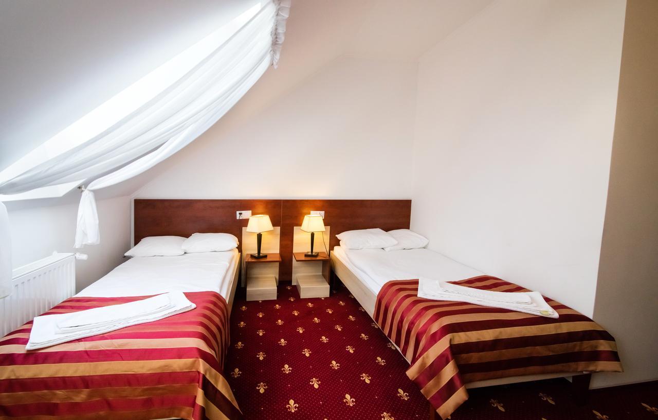 Hotel Platinum Hrubieszow Luaran gambar
